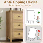 Commode en rotin avec tiroirs
