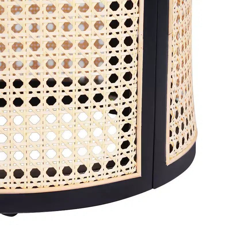 Table d'appoint ronde en rotin